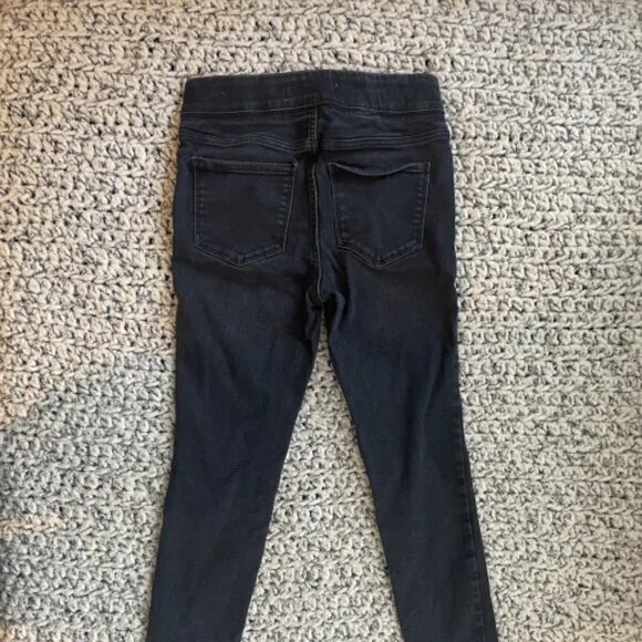 Size 6 Black Mid-Rise Rockstar Super Skinny Jeggings - Picture 3 of 4